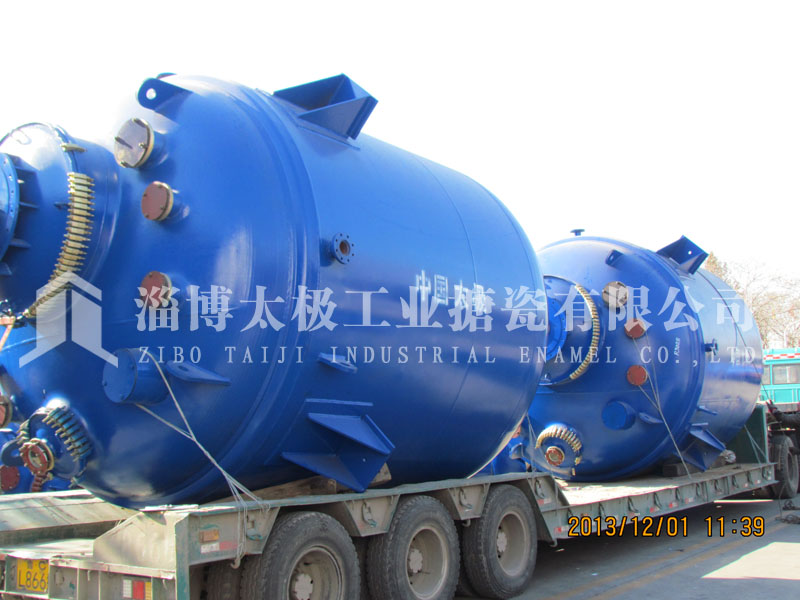 怎么對搪瓷反應(yīng)罐進(jìn)行清洗