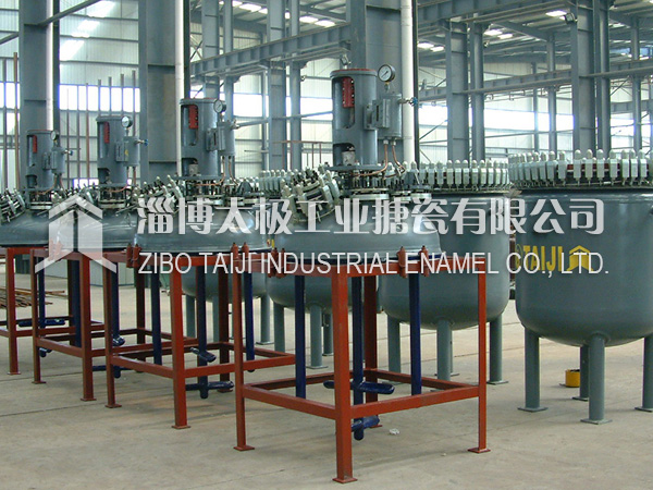 搪玻璃反應(yīng)釜為什么會(huì)出現(xiàn)轉(zhuǎn)速低的情況呢？