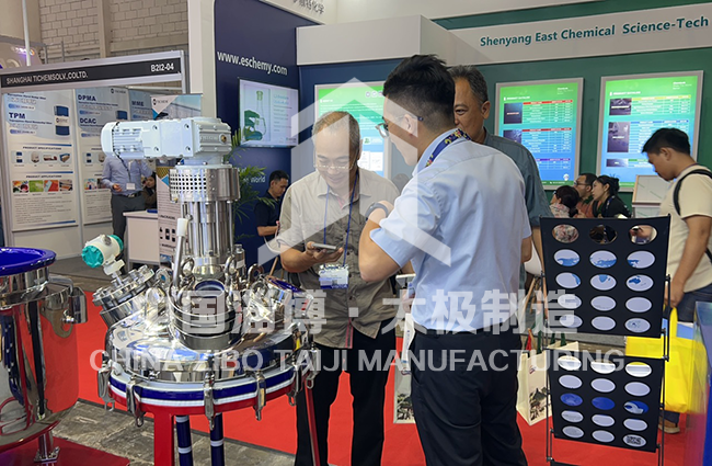 從淄博到印尼！太極搪玻璃設(shè)備成國(guó)際展會(huì)焦點(diǎn)（B2H2-02 展位）